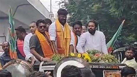 Casino organiser Chikoti Praveen snubbed by Telangana BJP amid bid to.